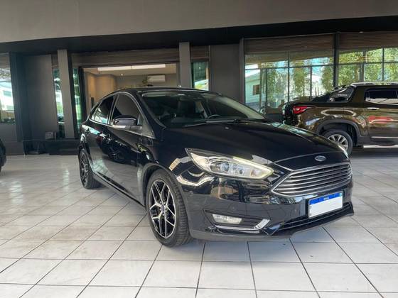 FORD FOCUS 2.0 TITANIUM PLUS 16V FLEX 4P POWERSHIFT